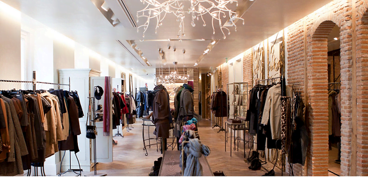 Adolfo Domínguez: doce meses convulsos en la cúpula pero de calma en el parqué Adolfo Domínguez: doce meses convulsos en la cúpula pero de calma en el parqué